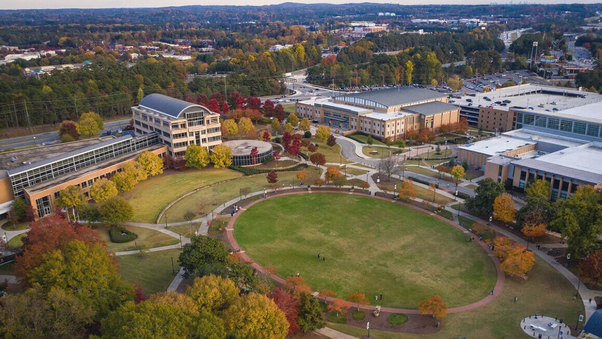 Kansas State Student Jack Fleischaker Hospitalized After Fraternity House Window Fall in Manhattan