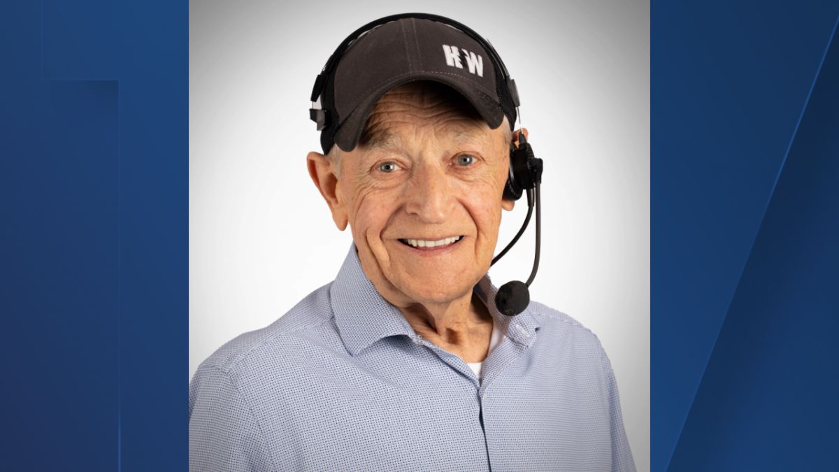 Mike Davis Fox 17 obituary