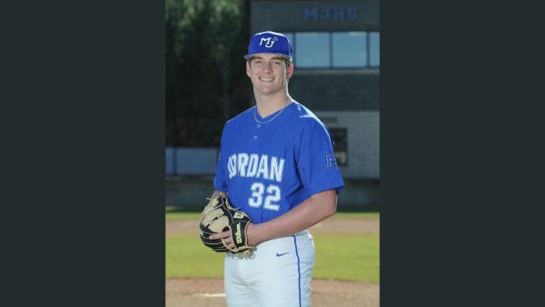 Hawks Football Player and Recent Graduate Aidan Doss Dead After Lee County Crash