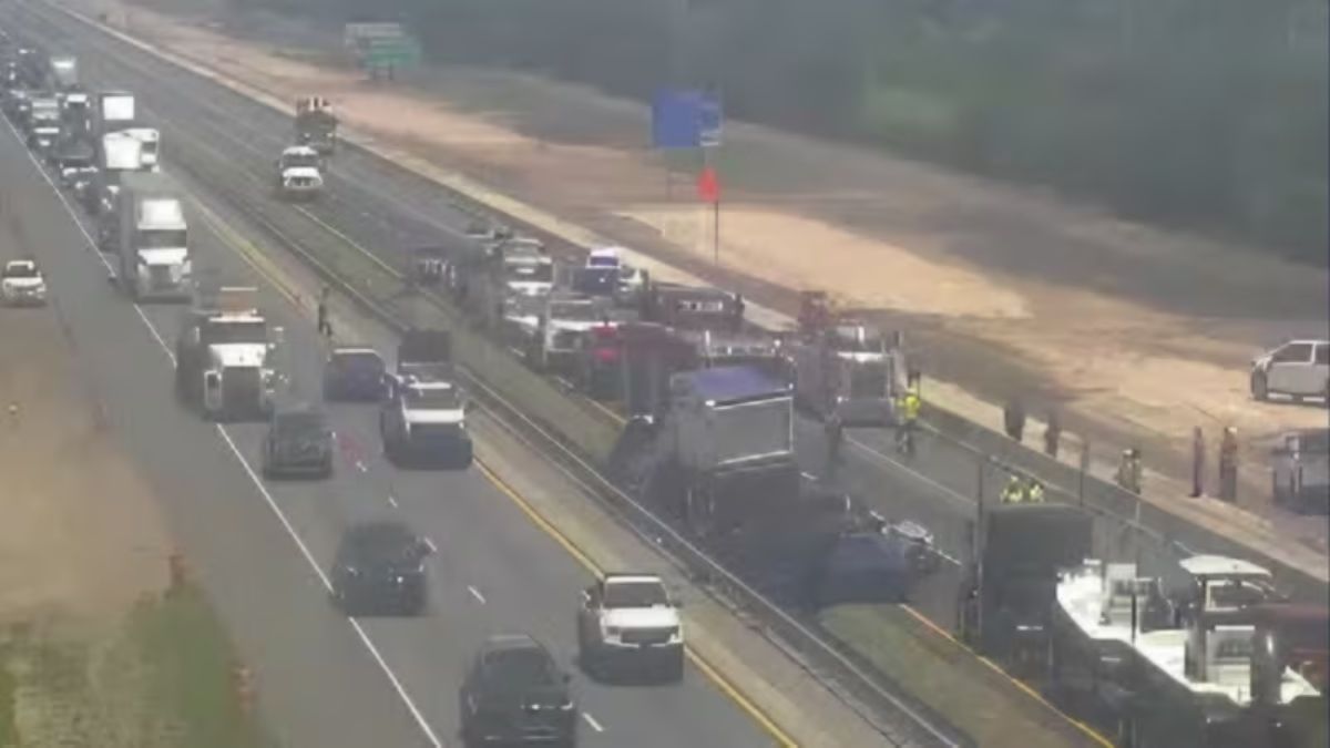 Dump Truck Crash Closes Florida’s Turnpike, Leaves Drivers Stranded for Hours