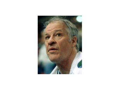 Legendary NHL Star Gordie Howe, Mr. Hockey, Dies at 88