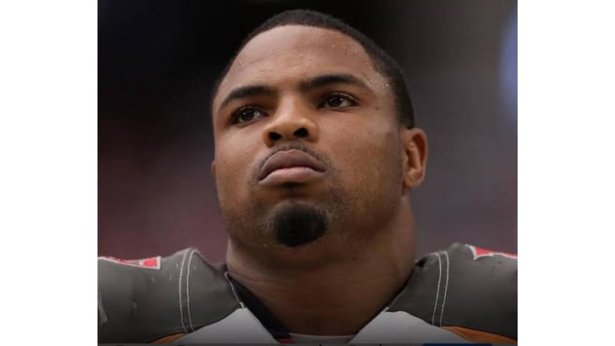 Two Time Pro Bowler Doug Martin Remembered After Tragic Death