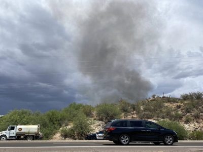 Wickenburg Community Rallies Together After Fire Erupts Near Highway 60