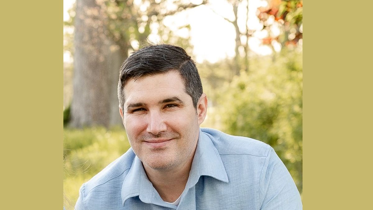 Elgin Senior Applications Developer Brian Signorella, 39, Dies, Leaving Behind Wife and Two Young Daughters