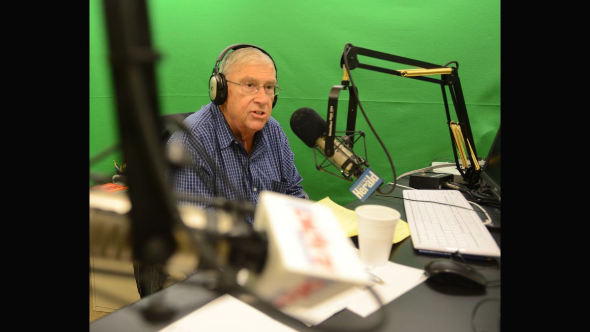 Dorchester Native and Sports Radio Host Eddie Andelman, 89, Dies, Leaving Behind a Boston Legacy