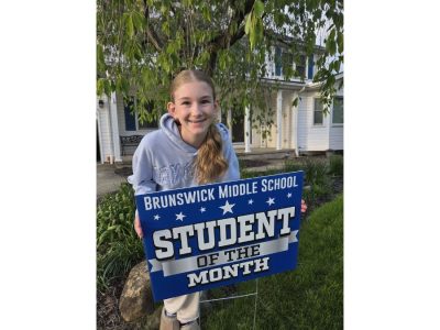 Brunswick, Ohio Teen Elise Paine, 14, Dies Suddenly; Theater Community Mourns Loss