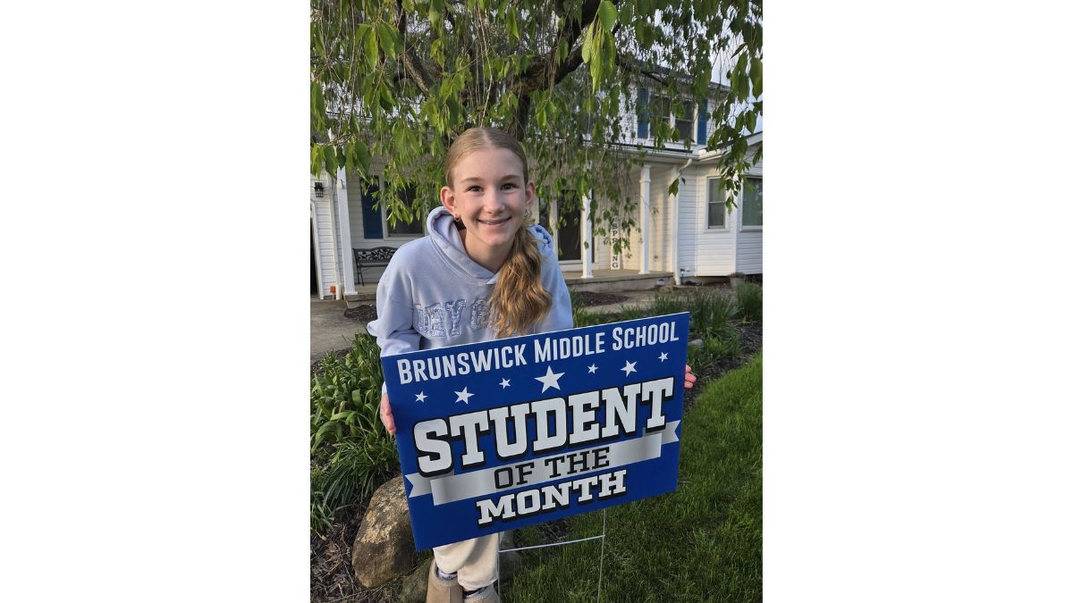 Brunswick, Ohio Teen Elise Paine, 14, Dies Suddenly; Theater Community Mourns Loss