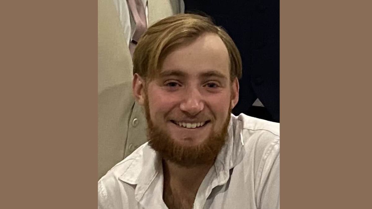 Abingdon, Illinois, Man, Gregory Micahl Mowen, 22, Killed in Suspected DUI Crash in Port Orchard, Washington