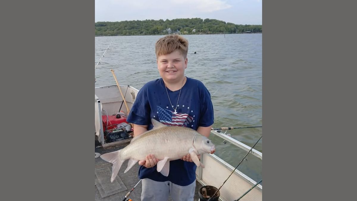 Eastland, TX, Funeral Held Today for Jackson Jacoby, the Boy Who Returned a Lost Deposit