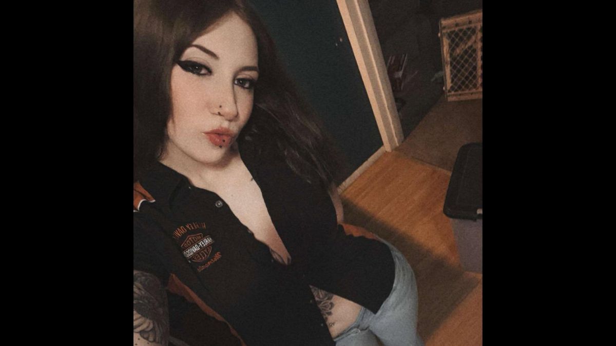 Aurora, IN, Ironworker Apprentice Zoey Gruber, Passes Away, Leaving Mother Heidi Gruber
