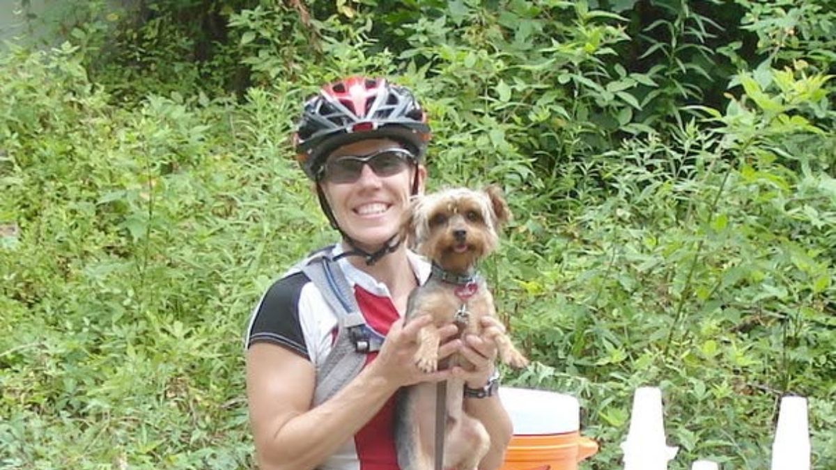 Beloved Virginia Vet Dr. Dustine Reppuhn Passes Away, Leaving Crossroads Animal Care Center Heartbroken