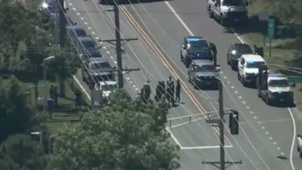 ICE Agent Opens Fire After Being Struck by a Van During a New Jersey Immigration Arrest