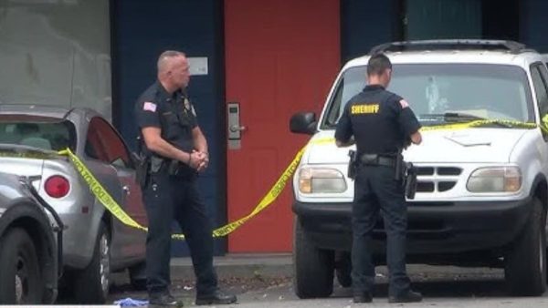 Sevier County Deputies Fatally Shoot Suspect During Warrant Service in Pigeon Forge