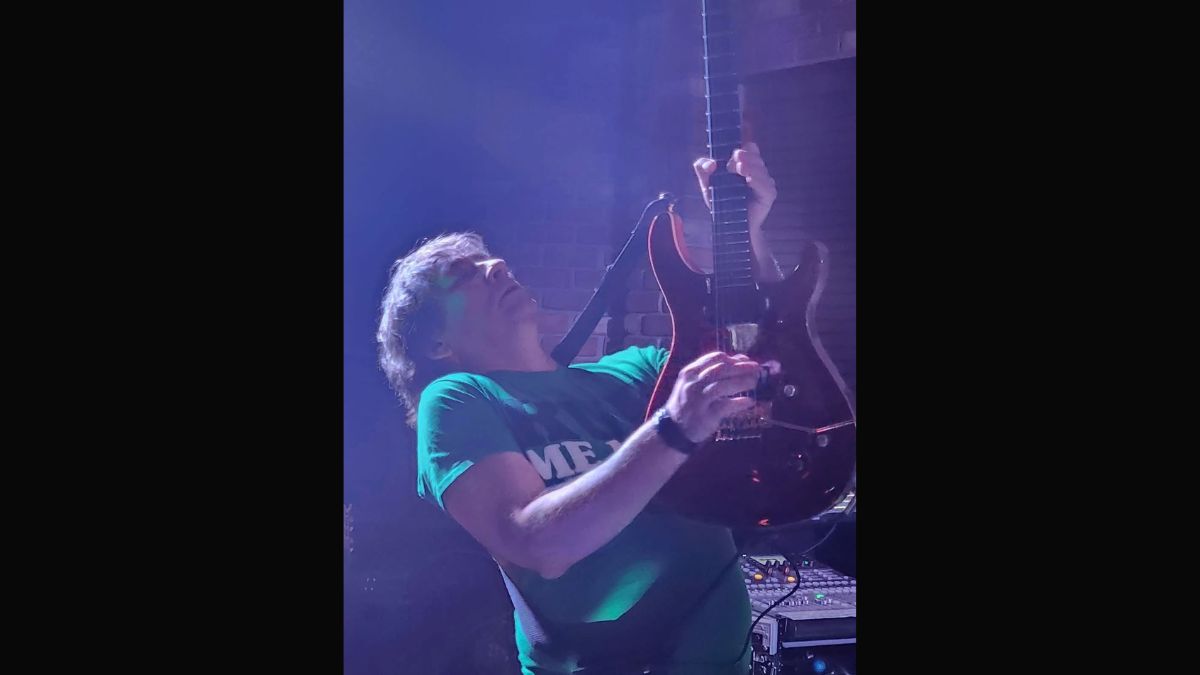 Brookfield, Five Deep Founder David Chambers Dies, Community Mourns Beloved Guitarist