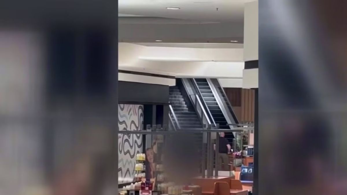 Dearborn, MI, 2 Dead, 1 Injured in Shooting at Fairlane Town Center Mall