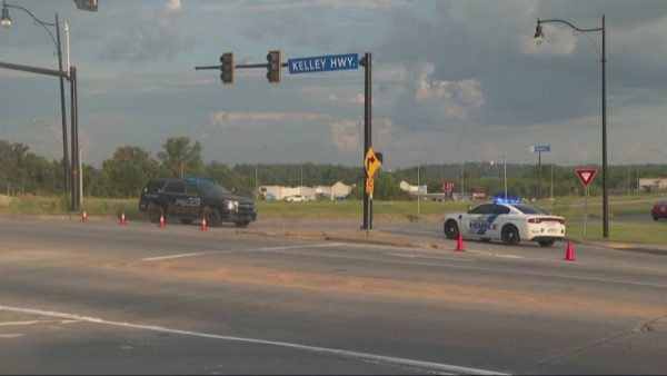 Fort Smith, AR: Police Search for Armed Teen Suspect in Deadly Shooting of 16-Year-Old