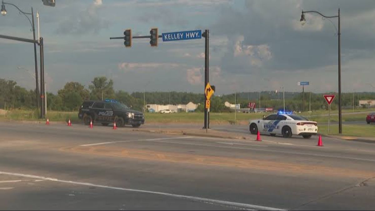 Fort Smith, AR: Police Search for Armed Teen Suspect in Deadly Shooting of 16-Year-Old
