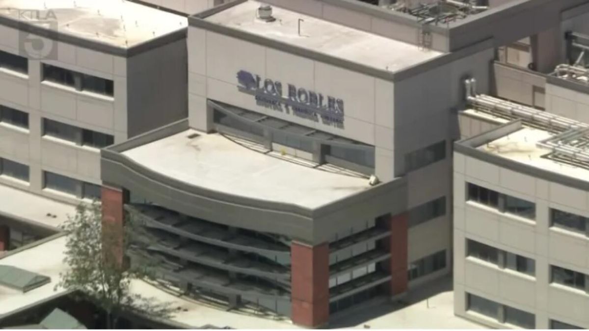 Thousand Oaks, CA, Police Shoot Handcuffed Suspect at Los Robles Medical Center