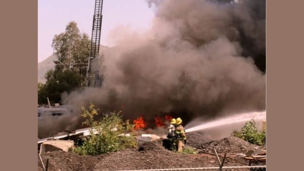 Menifee, CA, Air Quality Alert Issued as Pipeline Fire Smoke Drifts Inland