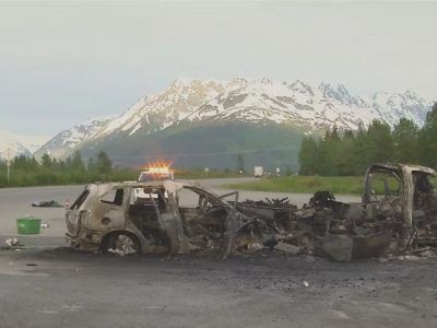 Anchorage, AK, 2 Dead After Multi-Vehicle Crash Sends Cars Into Potter Marsh, Closing Seward Highway for Hours
