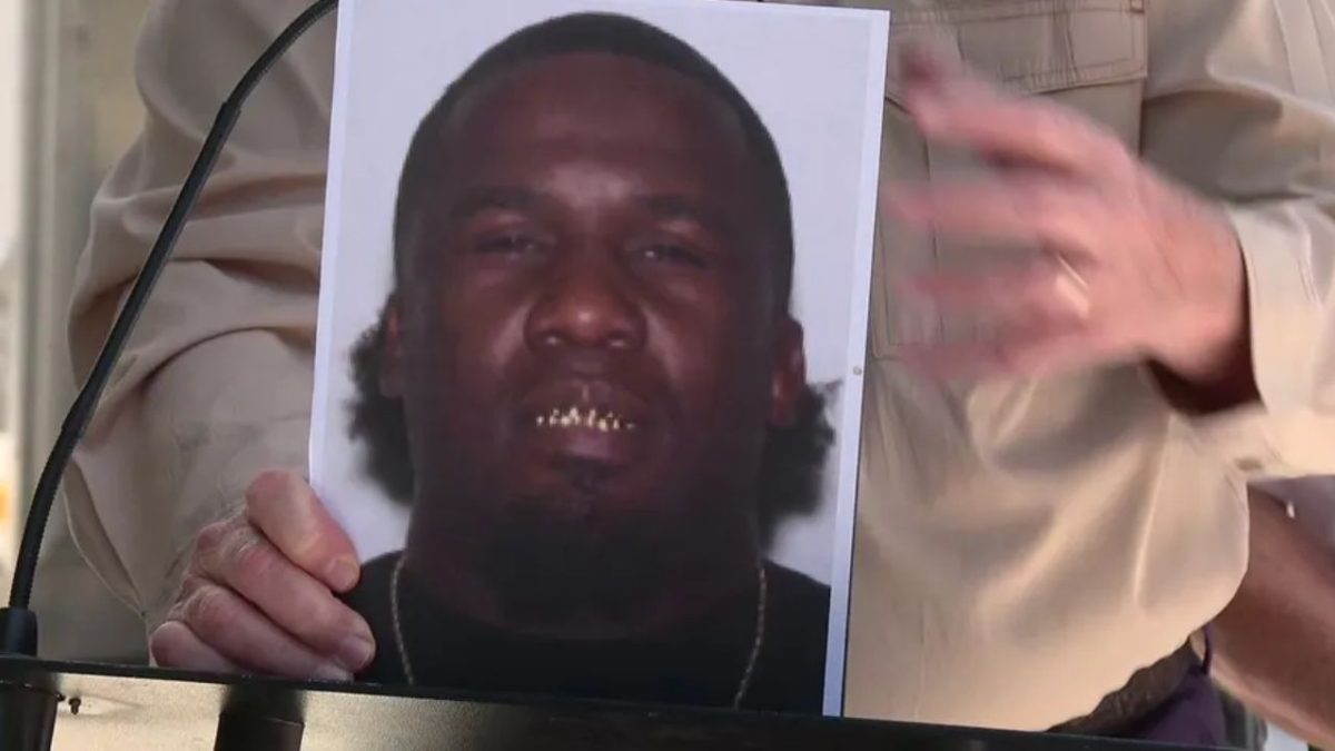 Auburndale, FL, Man Shoots Girlfriend, Then Killed by Police in Spectrum Parking Lot